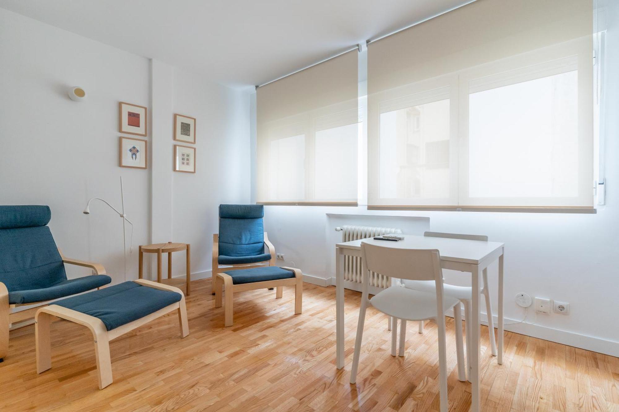 Cozy And Bright-1Bedroom 1Bathroom-Las Letras Madrid Eksteriør bilde